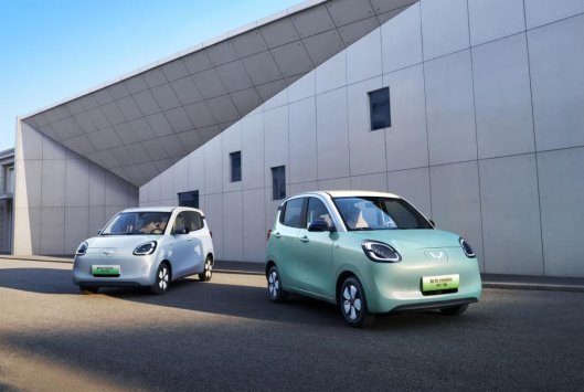 宏光MINIEV4月销量28990台 蝉联57个月A00级新能源销冠