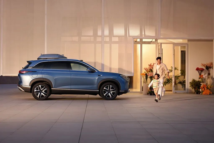 大五座SUV,天神之眼/云辇-C/智能冰箱,海狮07DM-i特别适合二胎小家庭?